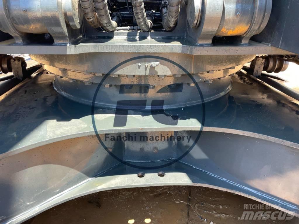 Hyundai 305LC-9T 대형 굴삭기 29톤 이상