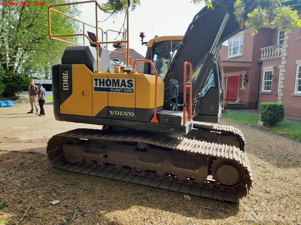 Volvo EC140EL 대형 굴삭기 29톤 이상