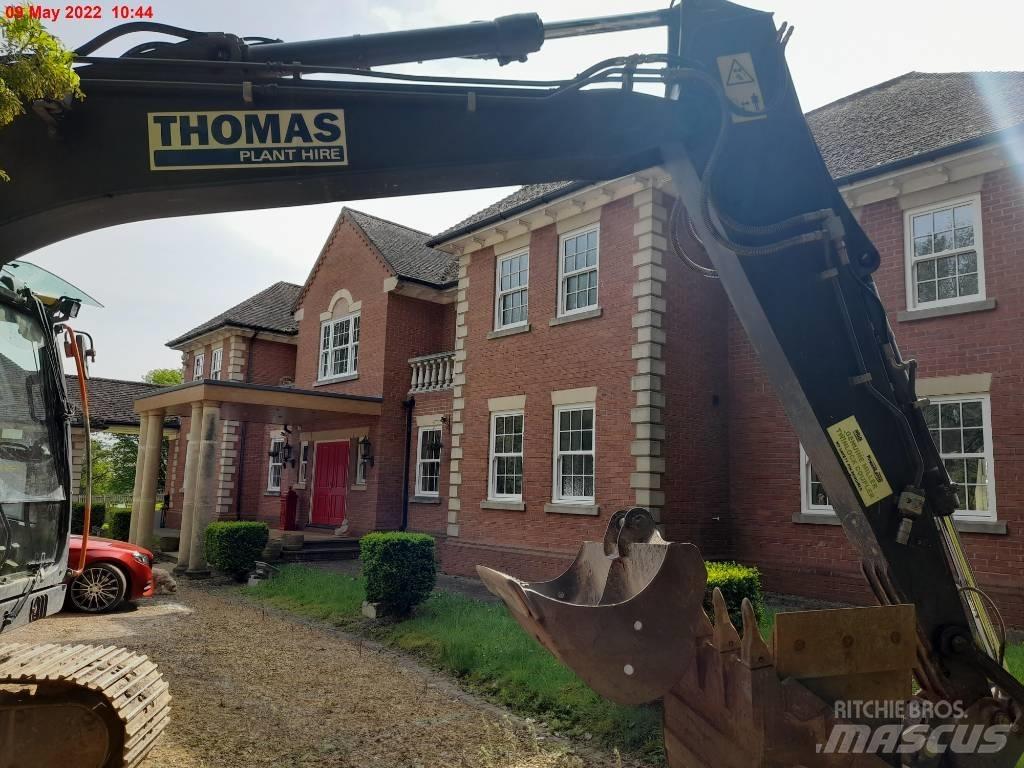 Volvo EC140EL 대형 굴삭기 29톤 이상