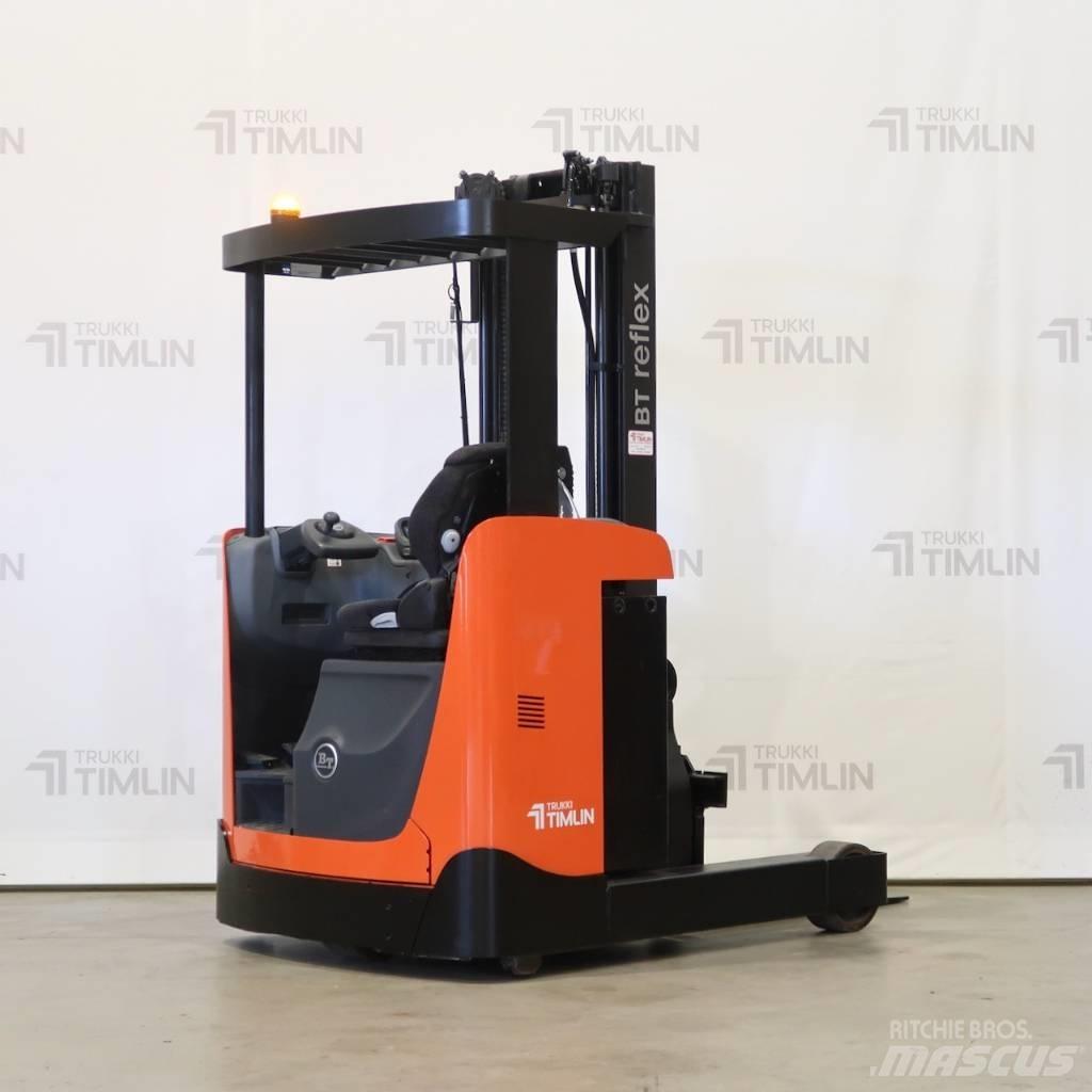 Toyota RRE140B 리치 트럭