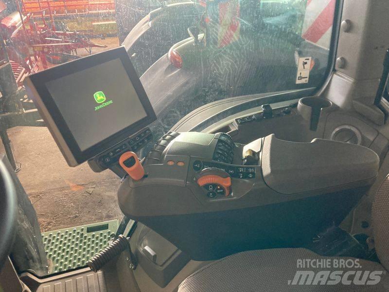 John Deere 8R370 트랙터