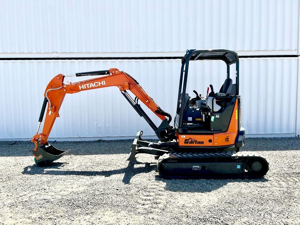Hitachi ZX35U-5N 소형 굴삭기 7톤 미만