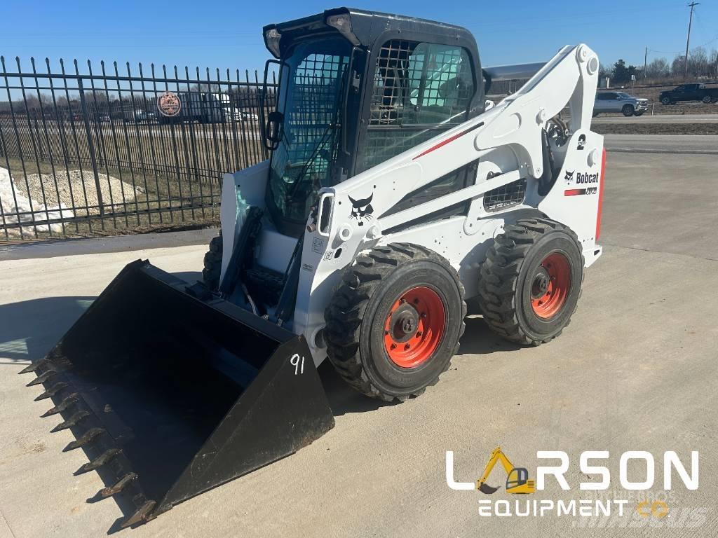 Bobcat S740  스키드로더