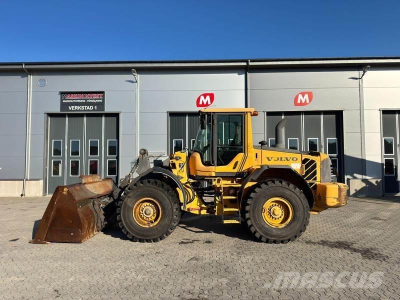 Volvo L90F  휠로우더