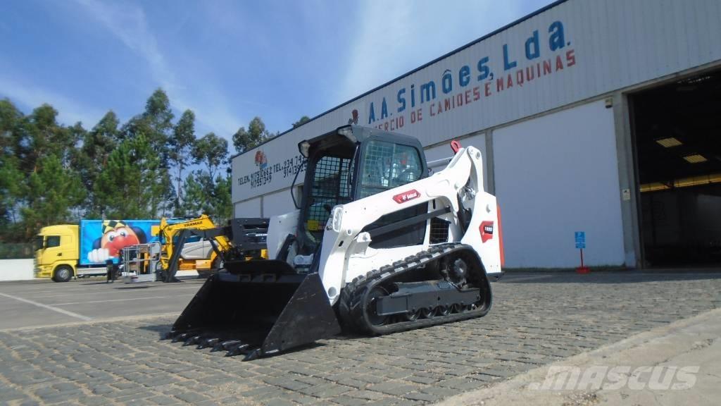 Bobcat T 590  스키드로더