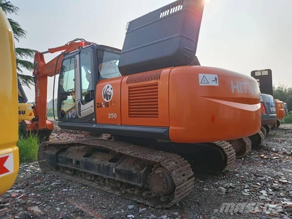 Hitachi ZX 250 LC 대형 굴삭기 29톤 이상