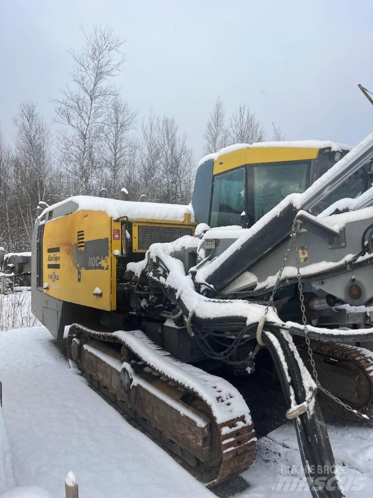 Atlas Copco L8.30 도로 굴착기