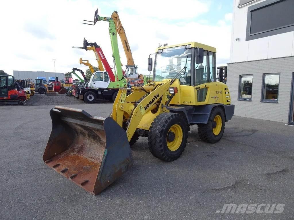 Komatsu WA65-3  휠로우더