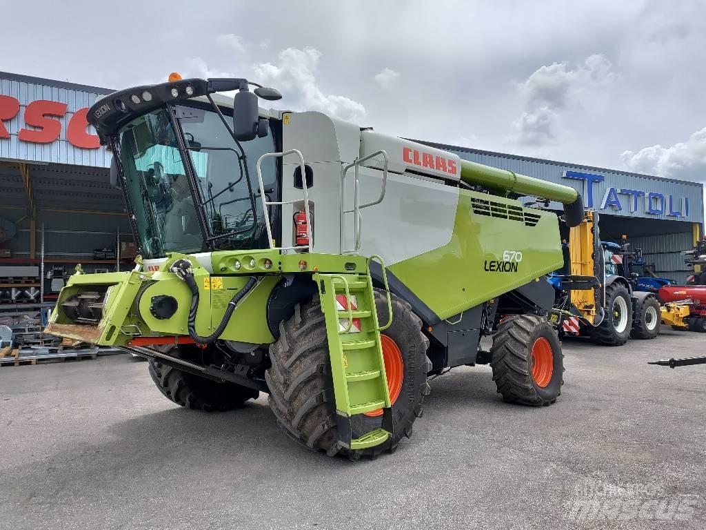 CLAAS Lexion 670 콤바인 수확기