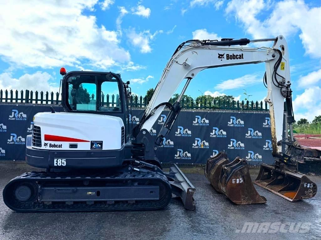 Bobcat E 85 중형굴삭기 7톤-28톤