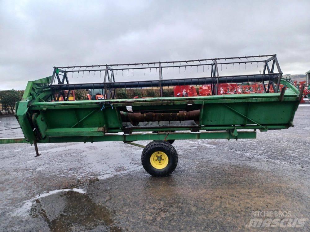 John Deere 1000 경운기