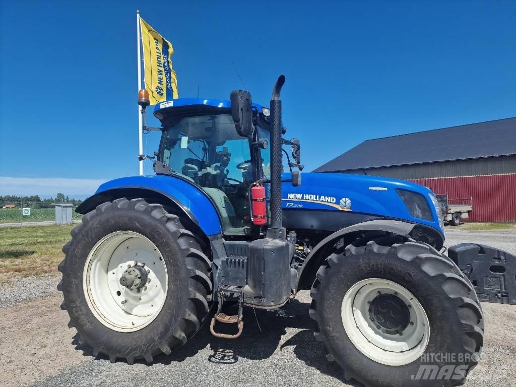 New Holland T7.270 트랙터