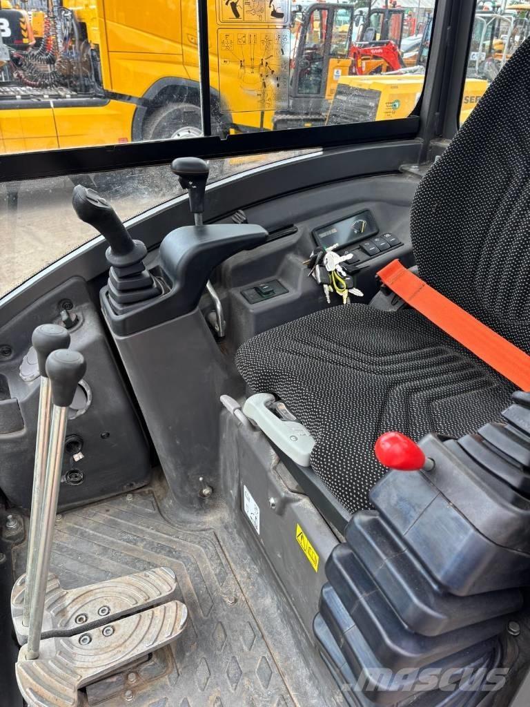 Volvo ECR 25 D 소형 굴삭기 7톤 미만