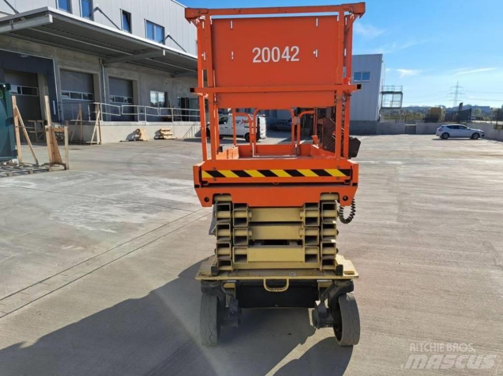 JLG 2646 ES 가위형 리프트
