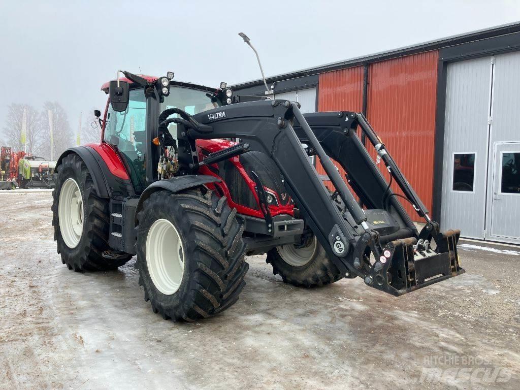 Valtra N174D 트랙터