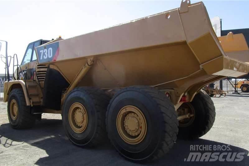 CAT 730 연결식 홀러