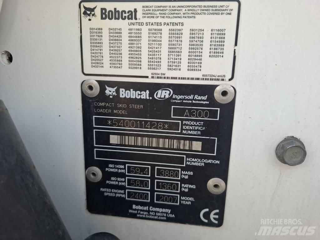 Bobcat A 300  스키드로더