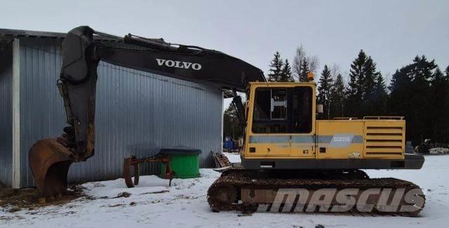 Volvo EC 230B 대형 굴삭기 29톤 이상