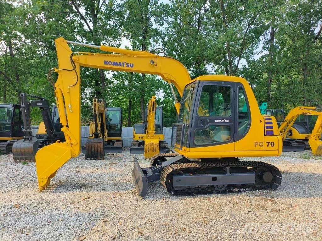 Komatsu PC 70 소형 굴삭기 7톤 미만