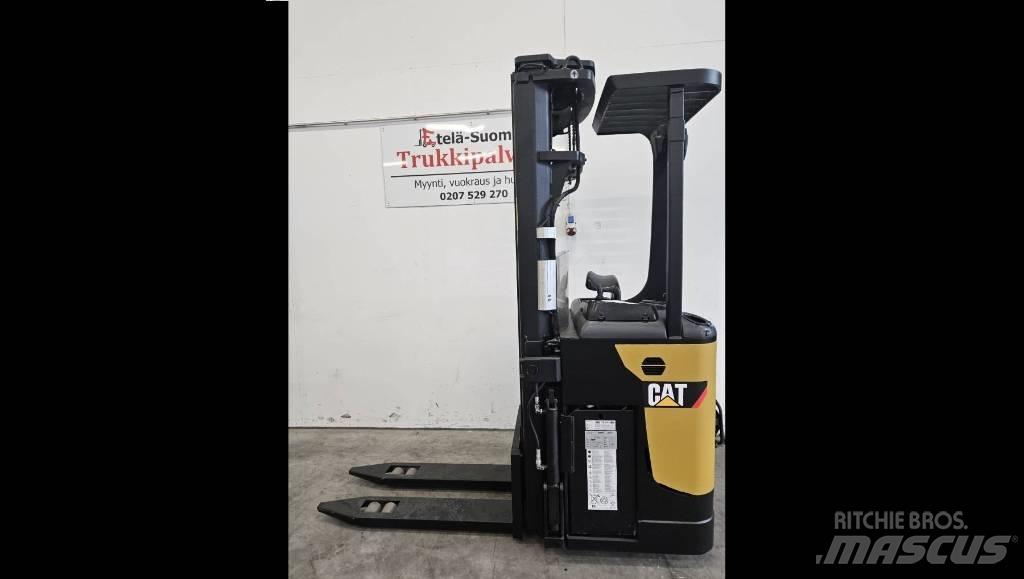 CAT NSR20N 보행식 리치 지게차