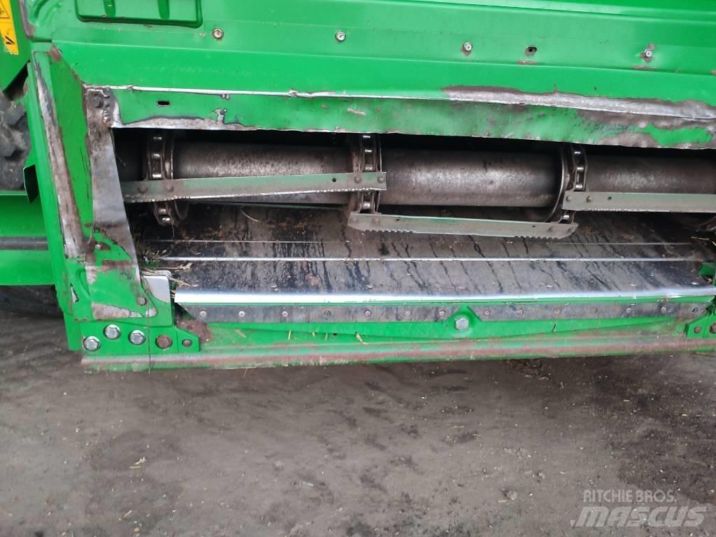 John Deere T 670 i 콤바인 수확기