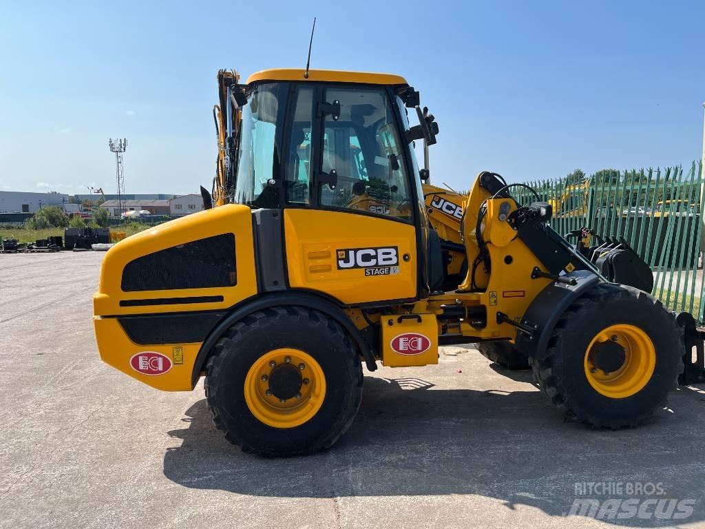 JCB 407 agri demo 트랙터