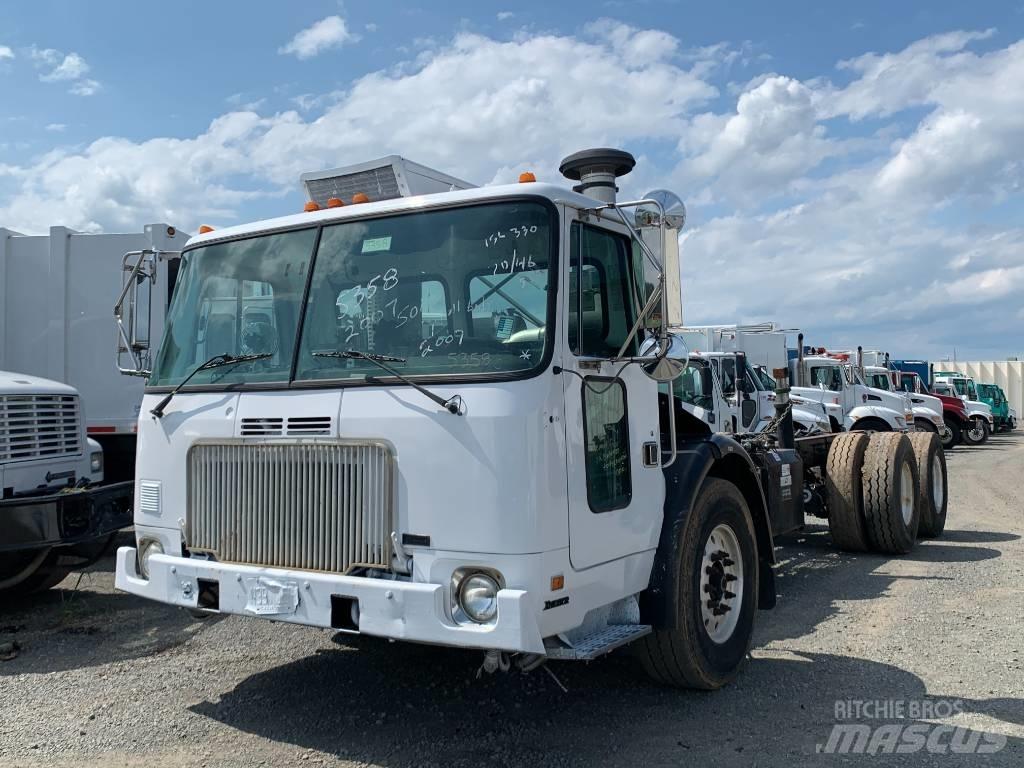 Autocar WX64 새시 운전실 트럭