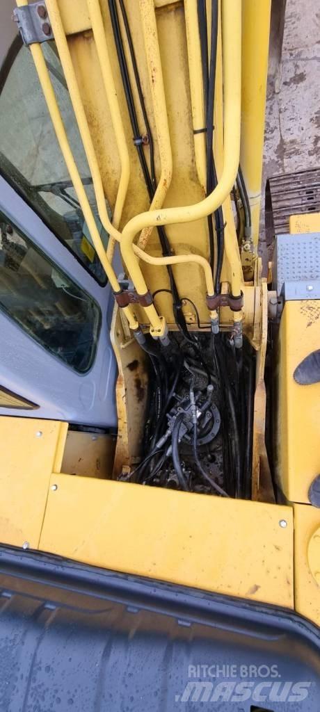 New Holland 215 B 대형 굴삭기 29톤 이상