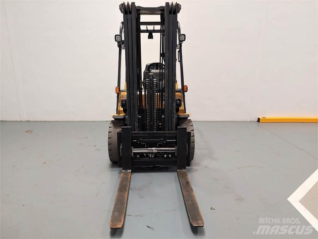 CAT DP35NTD 디젤 지게차