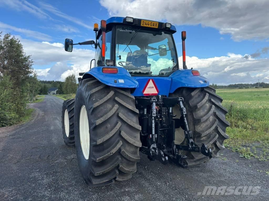 New Holland TG 285 트랙터