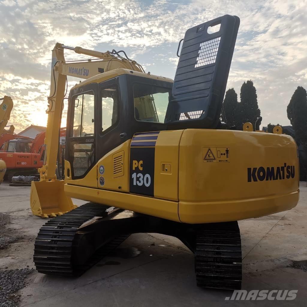 Komatsu PC 130 대형 굴삭기 29톤 이상