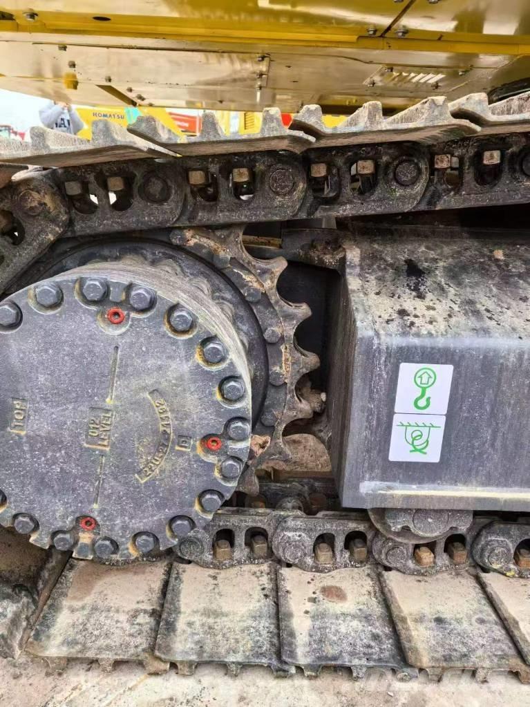 Komatsu PC 220 LC-8 대형 굴삭기 29톤 이상