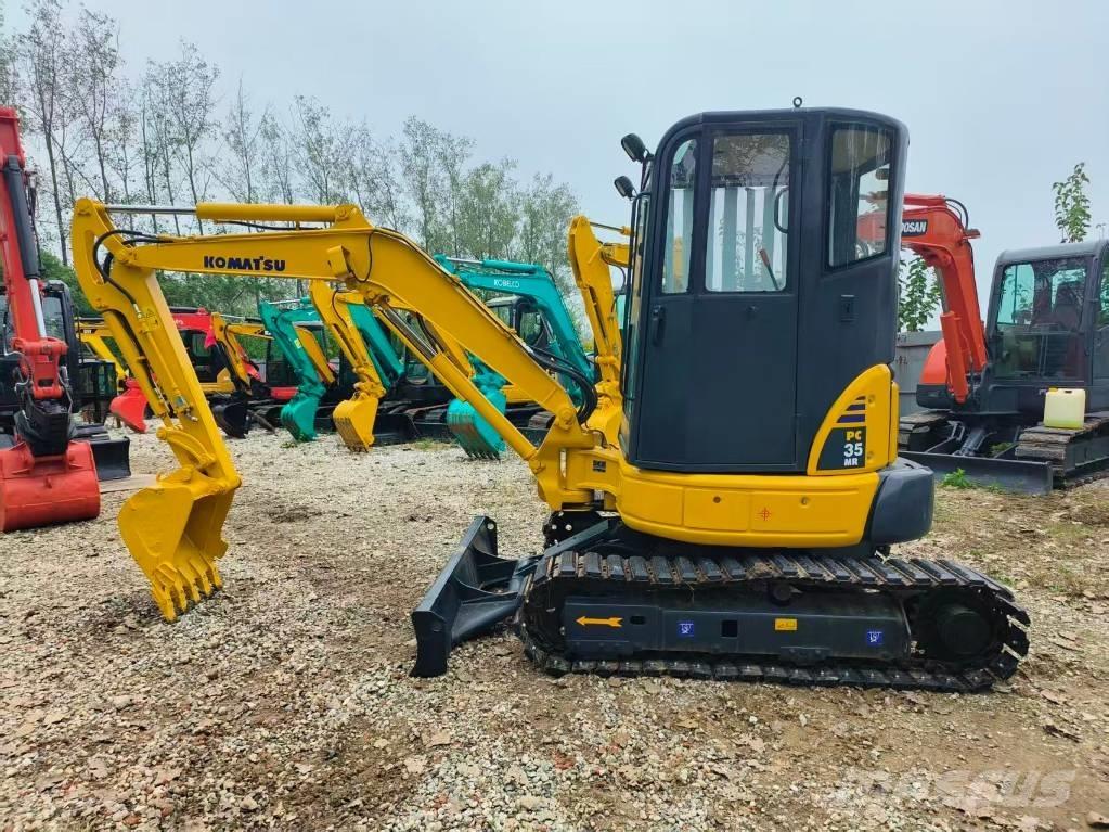 Komatsu PC 35 MR 소형 굴삭기 7톤 미만