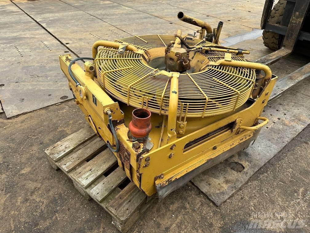 CAT 950g radiator 라디에이터