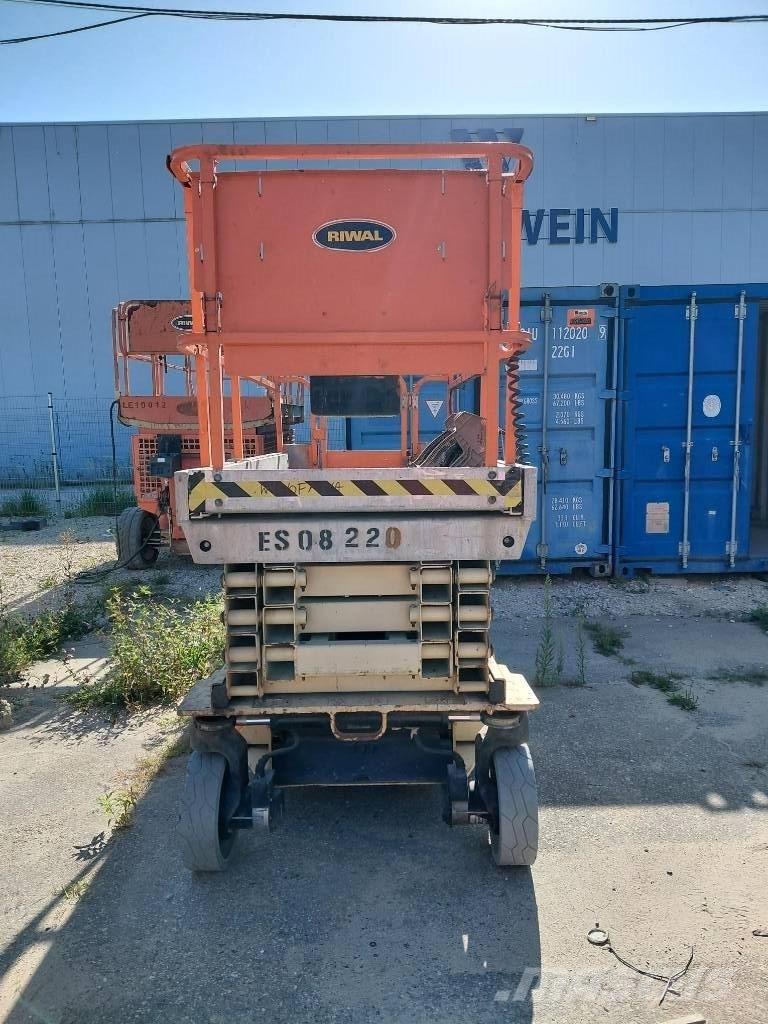 JLG 2646ES 가위형 리프트