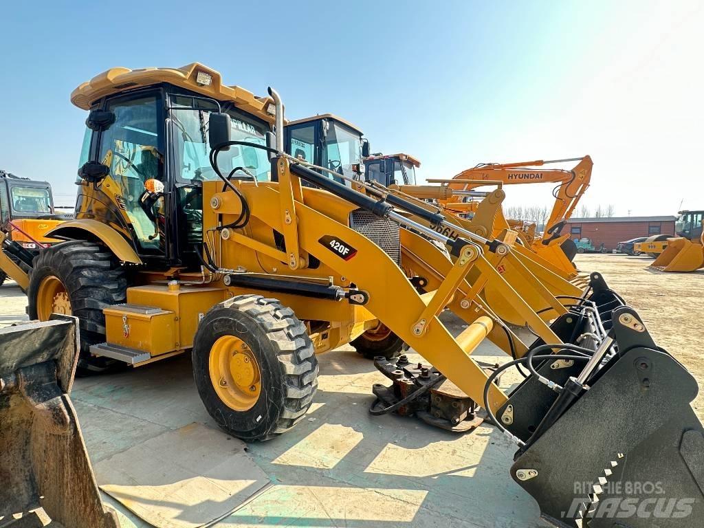 CAT 420F  휠로우더