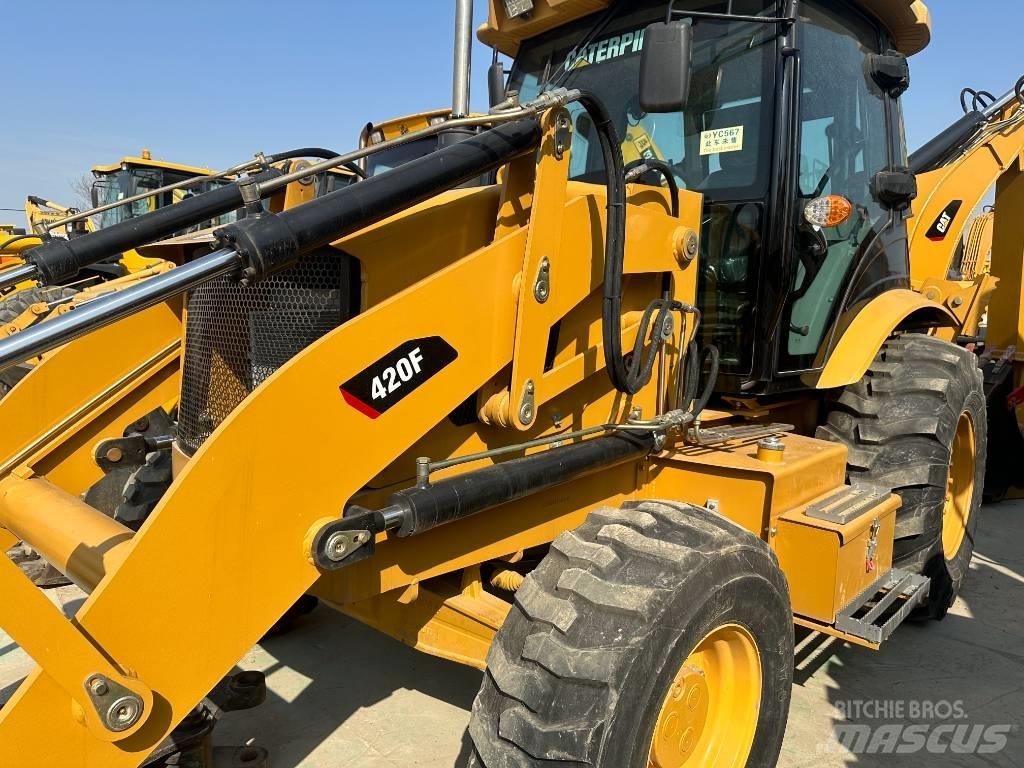 CAT 420F  휠로우더
