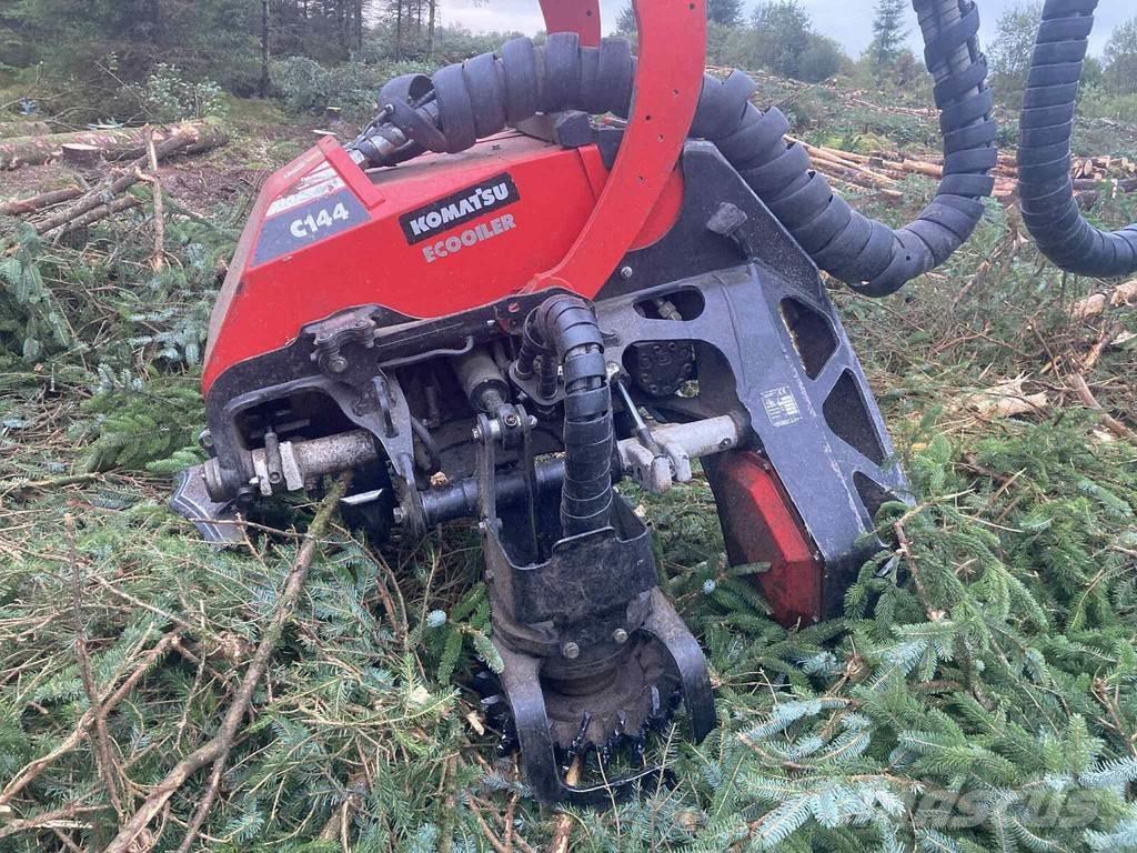 Komatsu 931XC 원목 하베스터