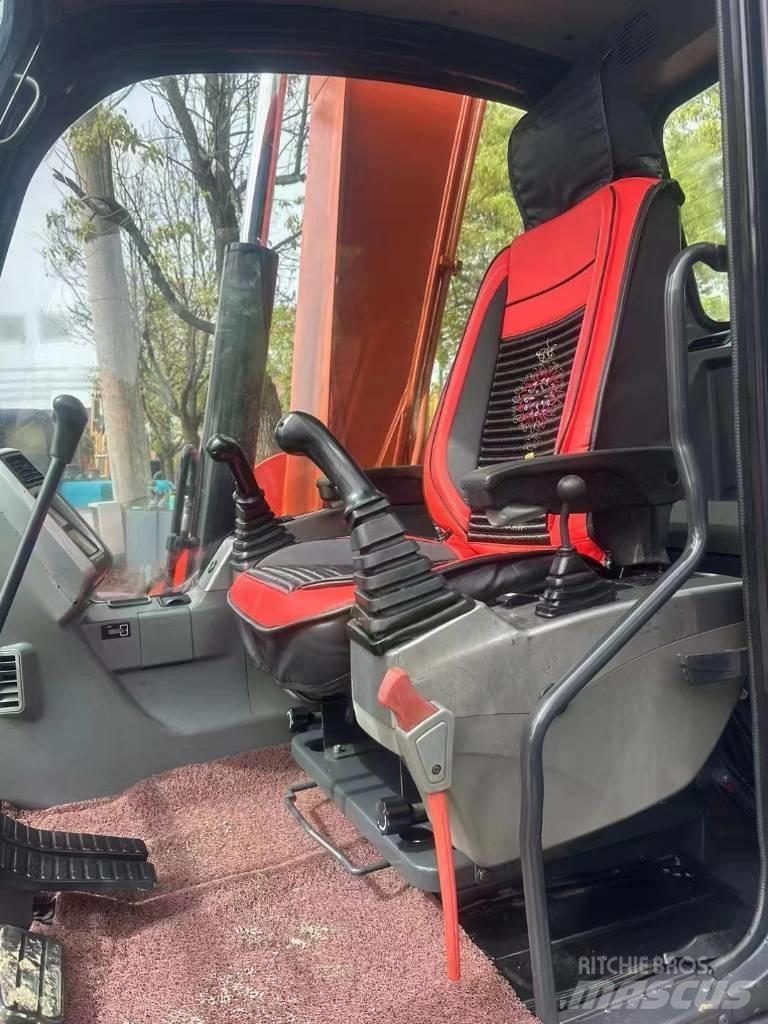 Doosan DX 75LC-9 C 소형 굴삭기 7톤 미만