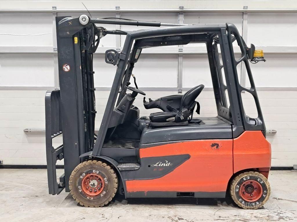 Linde E30L-01 전동 지게차