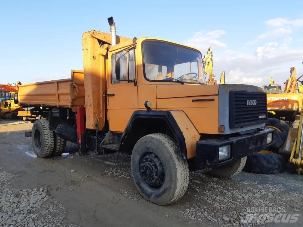 Iveco Magirus 덤프 트럭