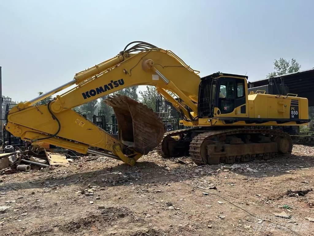 Komatsu PC 850SE 수륙양용 굴삭기