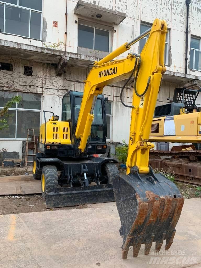 Hyundai Robex 60 W-7  휠 굴삭기