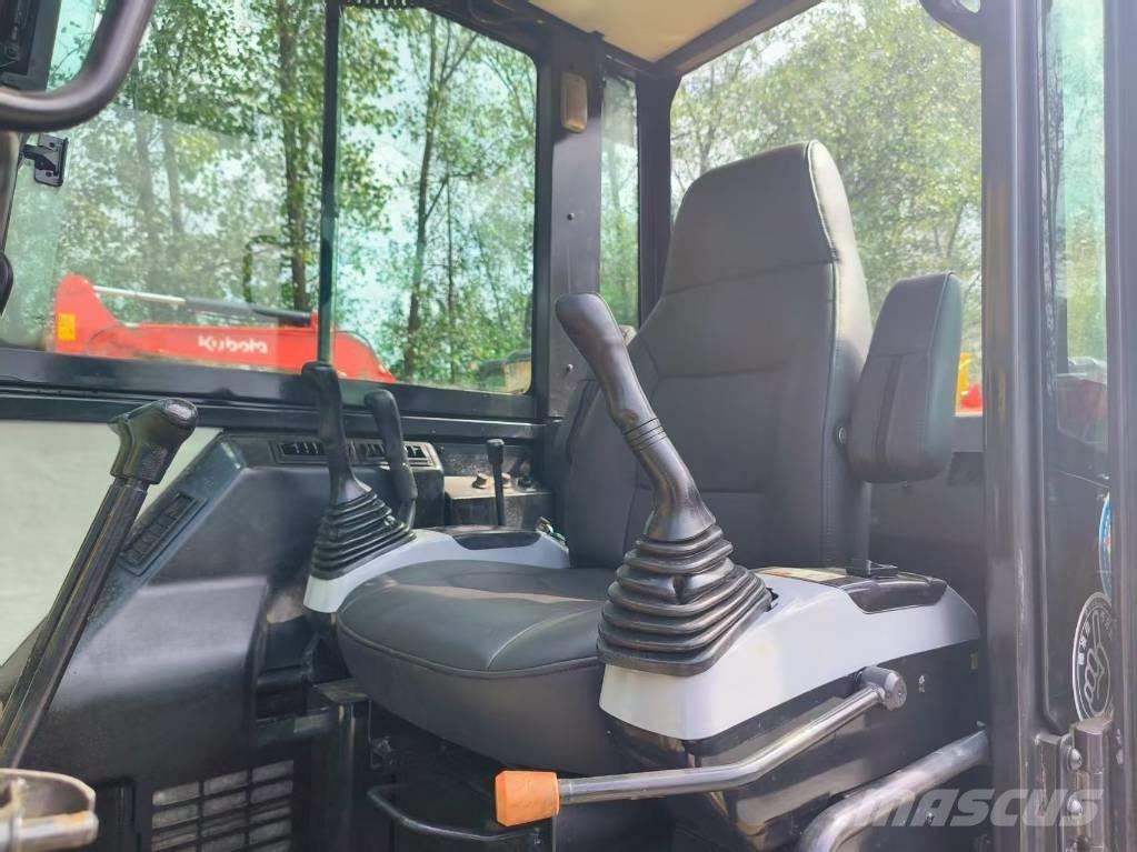 Komatsu PC 56-7 소형 굴삭기 7톤 미만