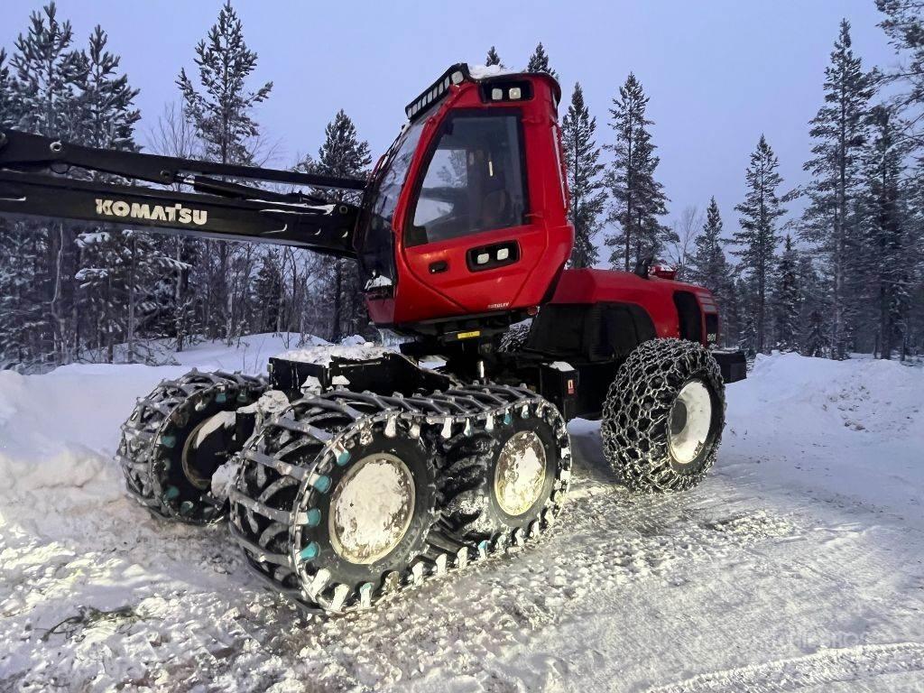 Komatsu 901 원목 하베스터