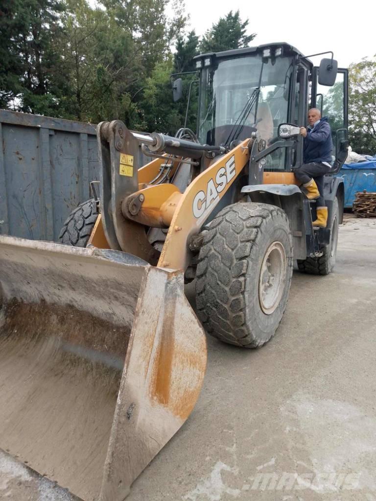 Wacker Neuson EW 100  휠 굴삭기