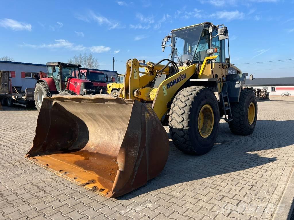 Komatsu WA 320-5  휠로우더