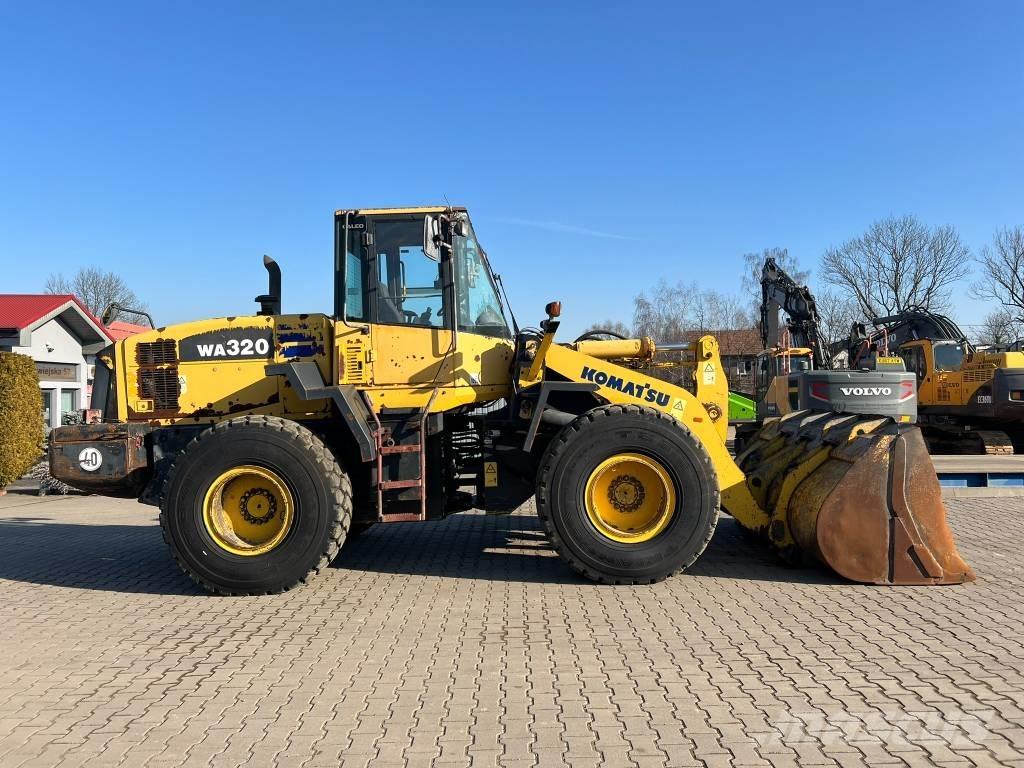 Komatsu WA 320-5  휠로우더