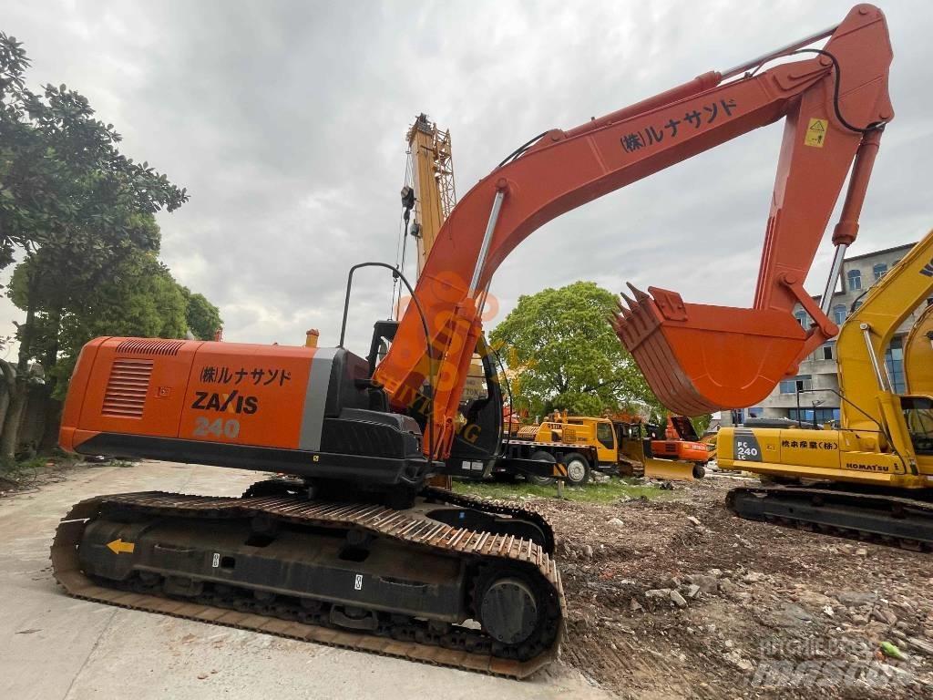 Hitachi ZX 240 대형 굴삭기 29톤 이상