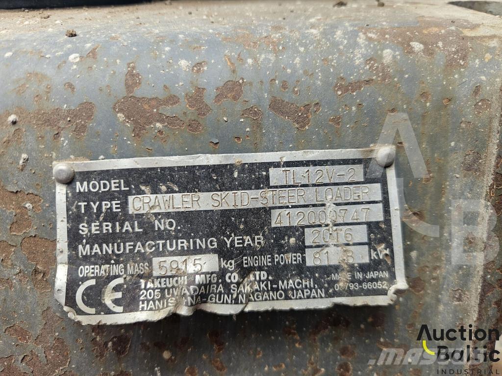 Takeuchi TL12V-2 궤도식 로우더